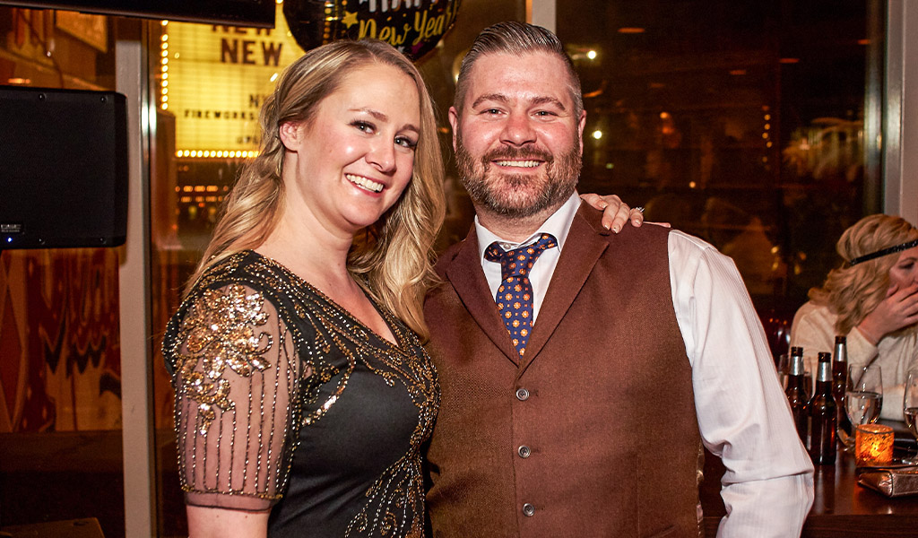 Guests celebrating at Oscar's Steakhouse during New Year's Eve 2020