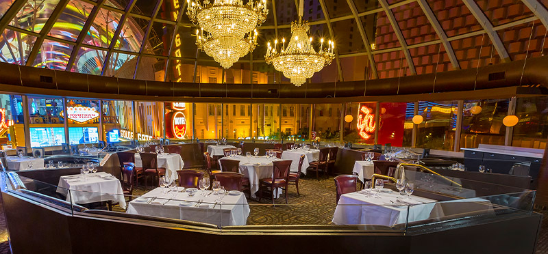 Oscar's Steakhouse Main Dining Room